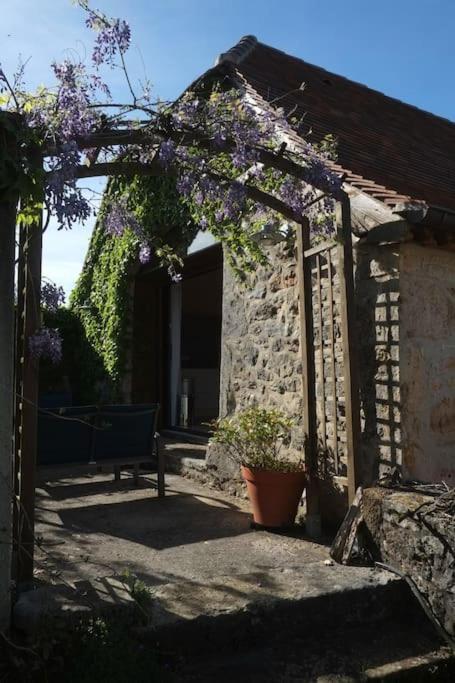 La Sagnarde, Maison En Pierre, Loubressac Exteriér fotografie